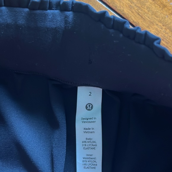 lululemon straight-leg high rise pant - Picture 2 of 6
